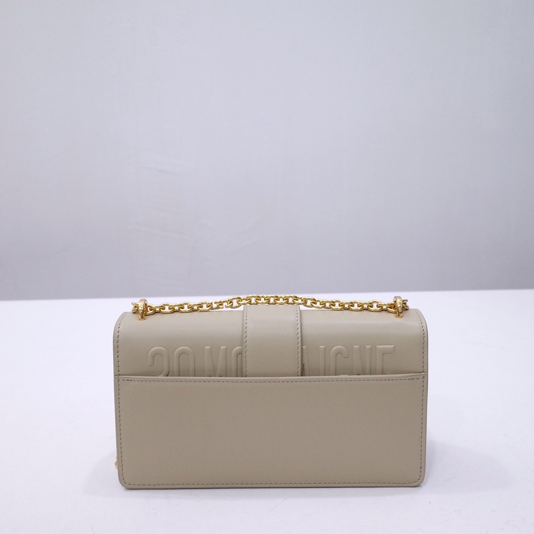 30 Montaigne East-West Bag with Chain Beige Supple Calfskin